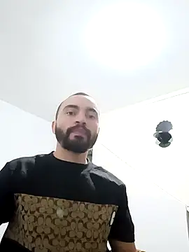 Snapshot of este_juan chatting on January 2026 02:17:01 AM este juan online show from January 2026 02:17:01 AM