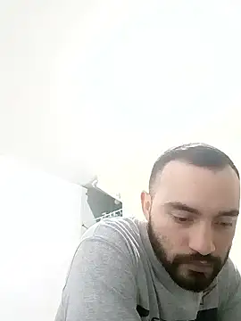 Snapshot of este_juan chatting on January 2026 10:59:02 PM este juan online show from January 2026 10:59:02 PM