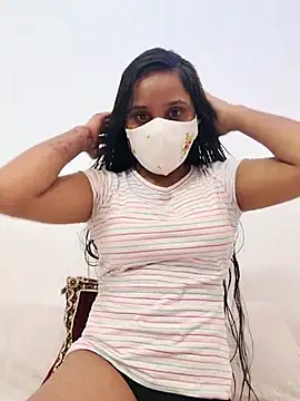 Snapshot of Miss_Riya20 chatting on October 2025 05:04:02 AM Miss Riya20 online show from October 2025 05:04:02 AM