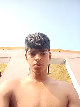 monster 33 online show from October 2025 04:05:01 AM