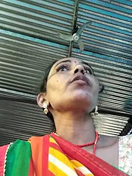 Pooja750 online show from October 2025 01:23:01 AM