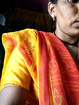 Pooja750 online show from May 2026 02:40:02 AM