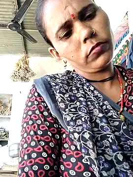 Pooja750 online show from May 2026 06:54:02 AM