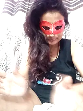 Snapshot of Gullapi chatting on November 2025 05:35:01 PM Gullapi online show from November 2025 05:35:01 PM