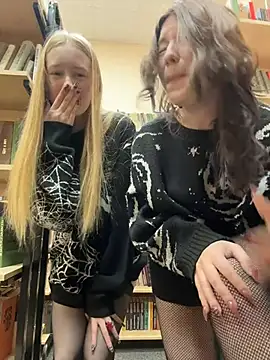 Mimiumuy online show from November 2025 03:03:02 PM