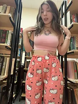 Mimiumuy online show from January 2026 04:23:01 PM