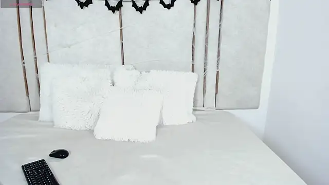 Snapshot of Lilith_dry chatting on October 2025 02:16:01 PM Lilith dry online show from October 2025 02:16:01 PM