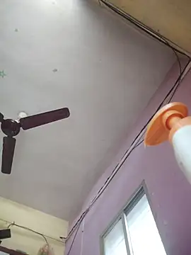 Snapshot of riyamore9623 chatting on December 2025 08:41:02 AM riyamore9623 online show from December 2025 08:41:02 AM