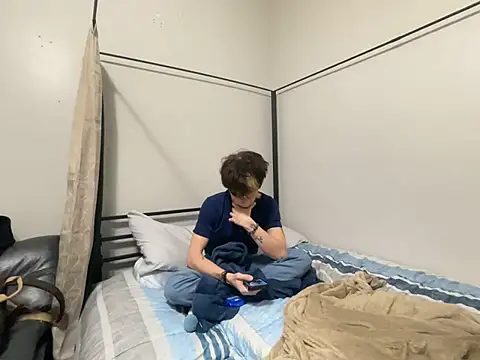 Snapshot of MaxAdamz chatting on February 2026 07:19:01 AM MaxAdamz online show from February 2026 07:19:01 AM