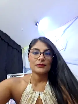 LaiaTorres1 online show from September 2025 10:26:01 AM