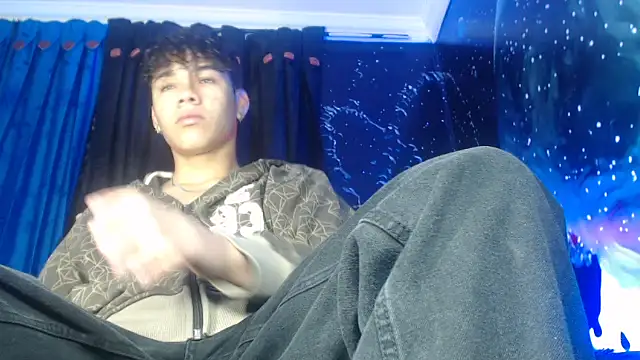 SemerHott online show from December 2025 01:16:01 PM