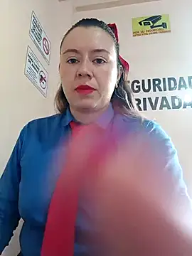 Hannah-colx online show from April 2026 06:46:02 PM