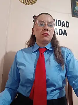 Hannah-colx online show from May 2026 01:07:01 PM