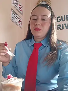 Hannah-colx online show from May 2026 02:36:01 PM