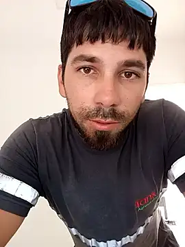 Snapshot of Lushakuiron1 chatting on January 2026 12:43:01 PM Lushakuiron1 online show from January 2026 12:43:01 PM