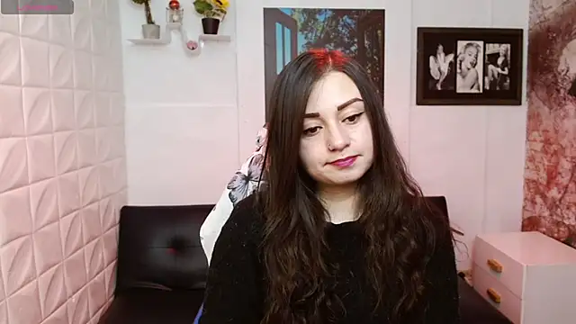 Eva Roussell online show from February 2026 02:35:01 PM