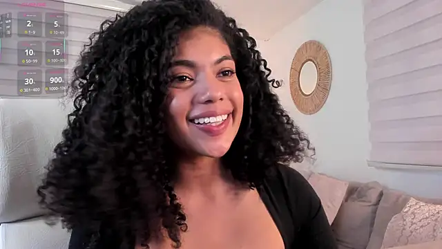 Snapshot of miss_curazao chatting on December 2025 06:04:01 PM miss curazao online show from December 2025 06:04:01 PM