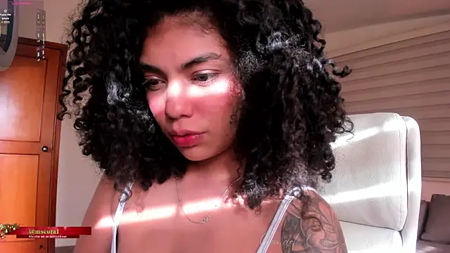 Snapshot of miss_curazao chatting on December 2025 12:12:01 PM miss curazao online show from December 2025 12:12:01 PM