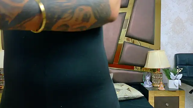 EmilieLake online show from March 2026 07:29:01 PM