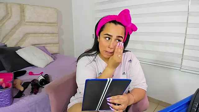  adahara queen online show from September 2025 04:01:02 AM