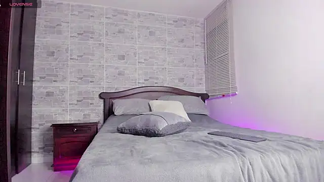 DavisFirb online show from October 2025 02:25:02 AM