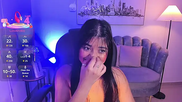issi loren online show from May 2026 12:11:01 PM