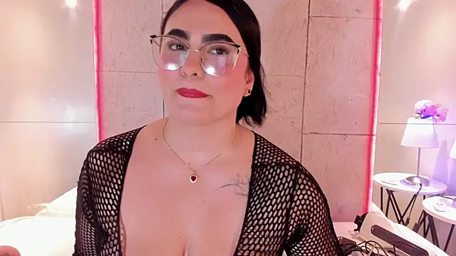 sofiiacarson online show from May 2026 11:38:01 AM