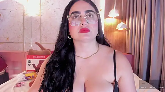 sofiiacarson online show from May 2026 07:45:01 PM