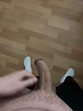 Snapshot of cook907920 chatting on November 2025 12:44:01 AM cook907920 online show from November 2025 12:44:01 AM