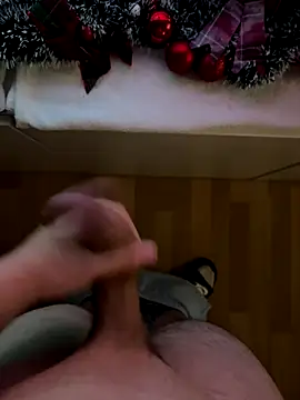 Snapshot of cook907920 chatting on December 2025 02:35:02 PM cook907920 online show from December 2025 02:35:02 PM