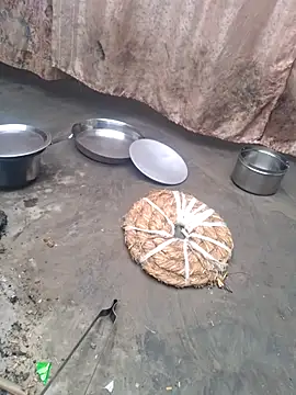 Snapshot of parmila203 chatting on February 2026 01:57:02 AM parmila203 online show from February 2026 01:57:02 AM