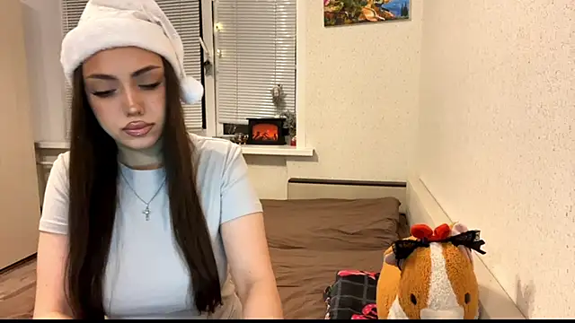 Snapshot of Leaf_Unto chatting on November 2025 02:39:02 PM Leaf Unto online show from November 2025 02:39:02 PM