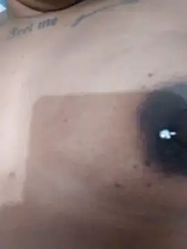 nessinha12 online show from November 2025 09:43:01 AM