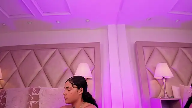 PauVega  online show from November 2025 01:34:01 PM