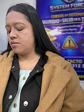 Snapshot of -Mia1 chatting on April 2026 12:08:02 PM -Mia1 online show from April 2026 12:08:02 PM