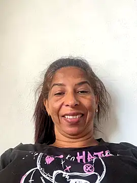 maleja23 online show from November 2025 01:12:02 PM