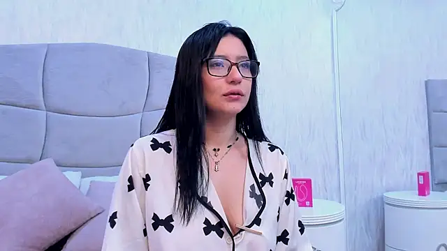 CattsyCat online show from October 2025 11:33:02 AM