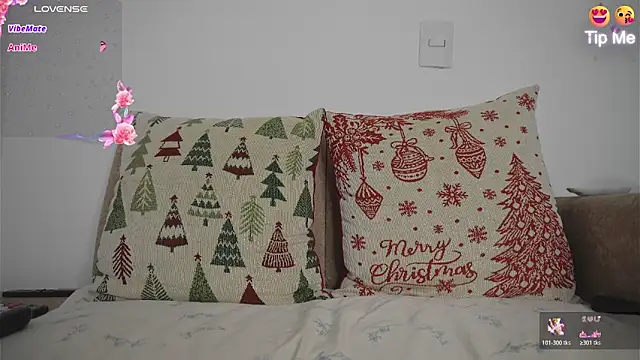 Roxybeautyy online show from March 2026 09:37:02 AM