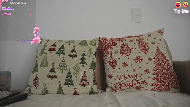 Roxybeautyy online show from March 2026 09:36:02 AM