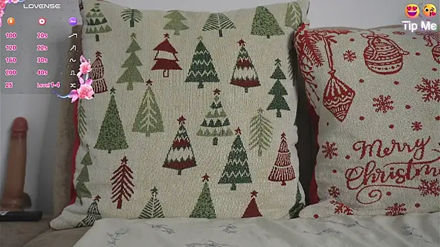 Roxybeautyy online show from April 2026 09:26:02 AM