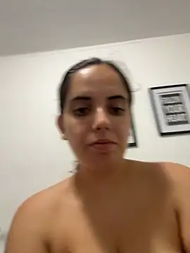 Snapshot of baddiexoxoxo23 chatting on September 2025 04:09:02 PM baddiexoxoxo23 online show from September 2025 04:09:02 PM