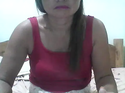 nathalie0045 online show from May 2026 10:33:01 AM