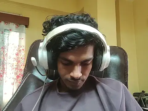 thecatfish online show from October 2025 04:41:02 AM