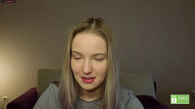 Snapshot of HongTomczak chatting on April 2026 08:36:02 AM HongTomczak online show from April 2026 08:36:02 AM