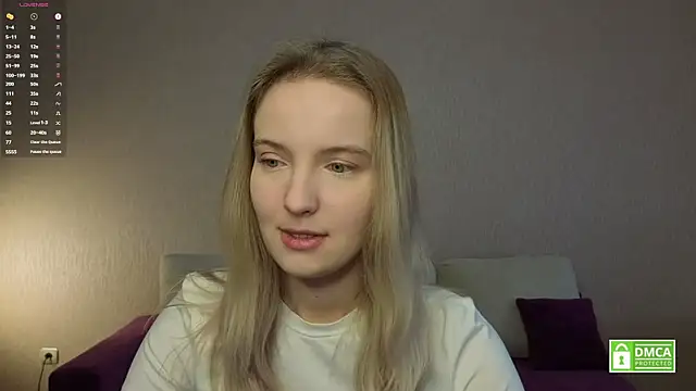 HongTomczak online show from May 2026 07:38:02 AM