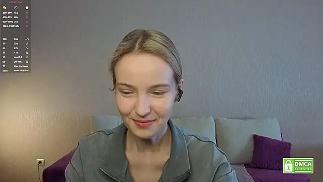 HongTomczak online show from June 2026 06:36:02 AM