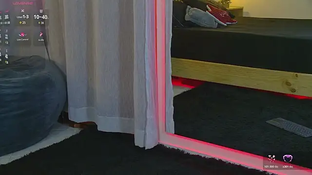 emma morales  online show from February 2026 01:27:02 PM