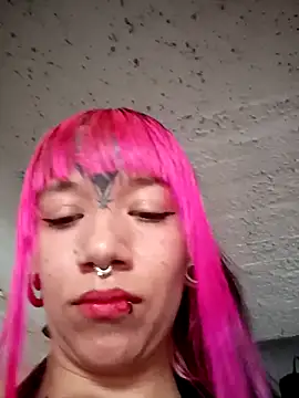 Snapshot of Meganhynde chatting on September 2025 08:09:02 PM Meganhynde online show from September 2025 08:09:02 PM