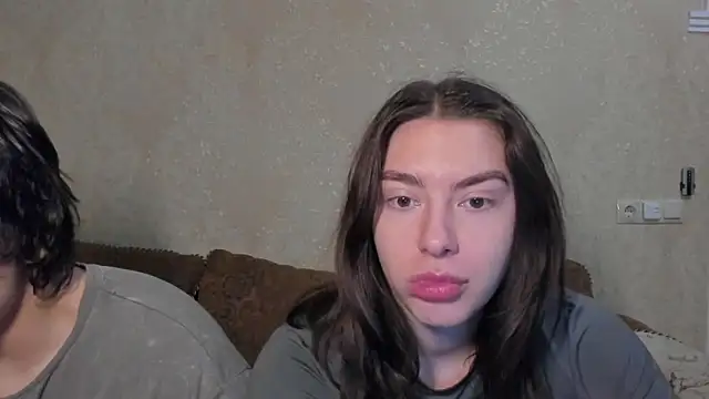 Snapshot of muuur_fam chatting on October 2025 08:53:02 PM muuur fam online show from October 2025 08:53:02 PM