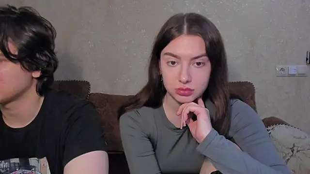 Snapshot of muuur_fam chatting on November 2025 03:49:01 PM muuur fam online show from November 2025 03:49:01 PM